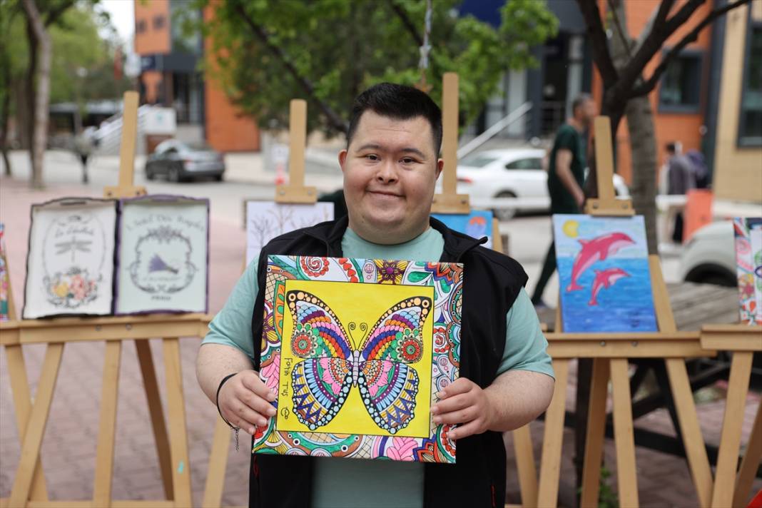 Haftalar içinde ölecekti! Konya'da sanatıyla hastalığı yendi 1